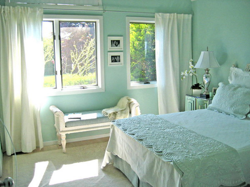 Phòng khách màu xanh ngọc lam